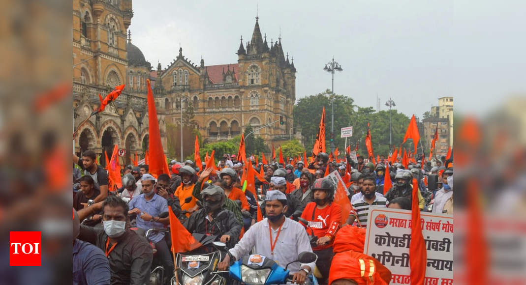 समुदाय के लिए आरक्षण की मांग को लेकर मराठा संगठन ने मुंबई में निकाली बाइक रैली |  मुंबई समाचार – टाइम्स ऑफ इंडिया