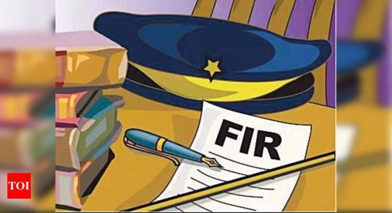 मुंबई: पत्नी के खाते से 1 करोड़ रुपये निकालने के लिए टीवी अभिनेता के खिलाफ प्राथमिकी |  मुंबई समाचार – टाइम्स ऑफ इंडिया