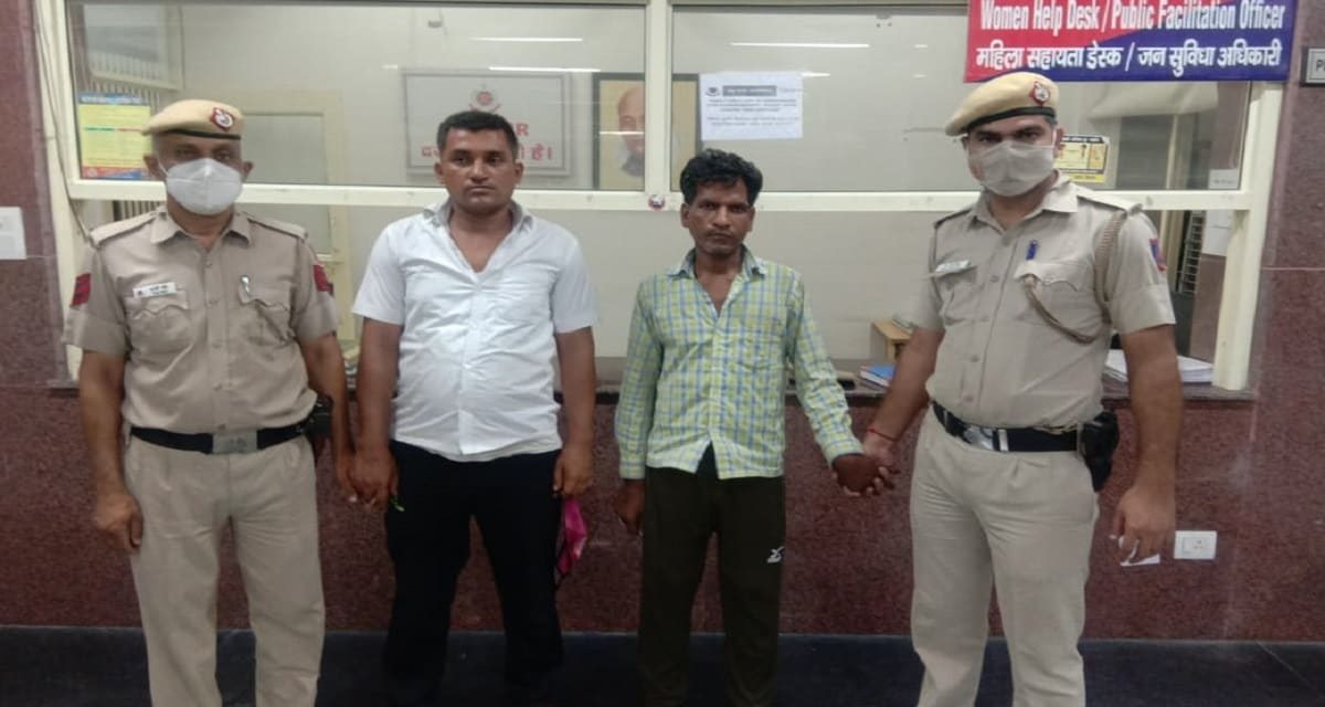 दिल्ली अपराध: विक्रेता और विक्रेता से लूटपाट और झपटमारी, अब्बा पुलिस पुलिस के हत्थी