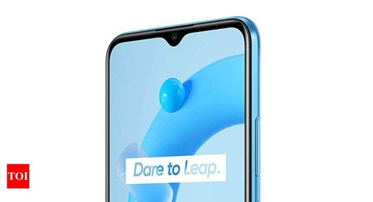 realme c11: Realme ने अपना 2021 का सबसे सस्ता फोन लॉन्च किया है, यहां बताया गया है कि यह Xiaomi के समान कीमत वाले फोन से कैसे तुलना करता है – टाइम्स ऑफ इंडिया