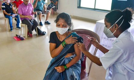 भाजपा ने ‘अविश्वसनीय’ कारनामे को वैक्सीन प्रशासित करने की रिकॉर्ड संख्या के रूप में सराहा
