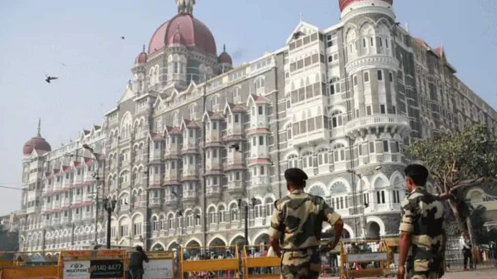 मुंबई के ताज होटल में किया बम की फर्जी कॉल, पुलिस जांच जारी