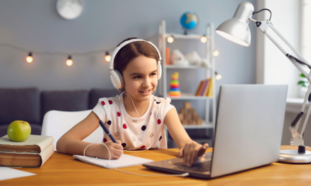 आपके बच्चे को ऑनलाइन परीक्षा में उत्कृष्टता प्राप्त करने में मदद करने के लिए 5 रणनीतियाँ |  द टाइम्स ऑफ़ इण्डिया