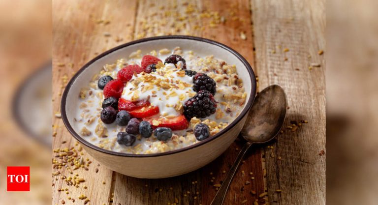 आपके मीठे दाँत को शांत करने के लिए शीर्ष 10 स्वस्थ स्नैक्स – टाइम्स ऑफ़ इंडिया