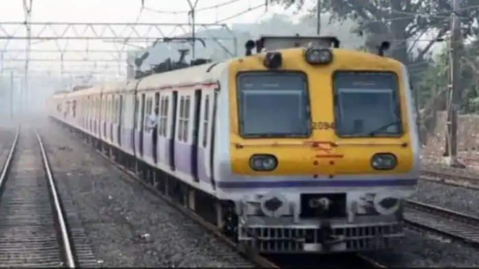Cannot allow local train travel for lawyers as experts fear third wave of COVID-19: Bombay HC