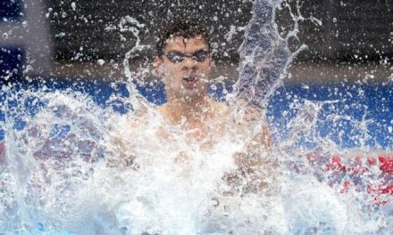 टोक्यो ओलंपिक: रूसी तैराकों ने जीता बैकस्ट्रोक स्वर्ण, रजत