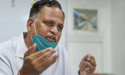 केंद्र के ‘नो ऑक्सीजन डेथ्स’ के दावे पर दिल्ली के स्वास्थ्य मंत्री का कहना है कि पूरी तरह से झूठ है