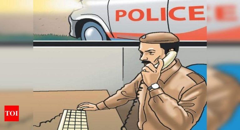 मुंबई: महिला का यौन उत्पीड़न करने के आरोप में पुलिस ने फिल्म निर्माण कंपनी के सीईओ, कंट्री हेड के खिलाफ मामला दर्ज किया |  मुंबई समाचार – टाइम्स ऑफ इंडिया