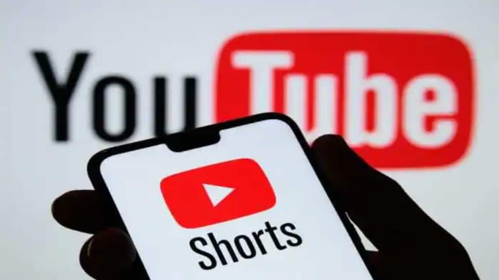 YouTube निर्माता YT Shorts वीडियो बनाकर हर महीने 7.4 लाख रुपये तक कमा