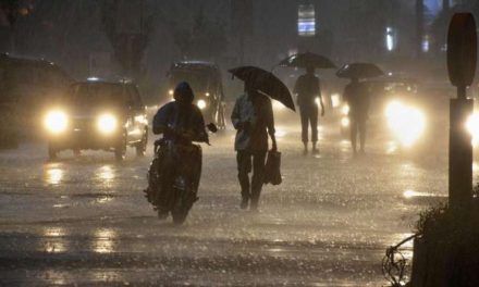उत्तर पश्चिमी भारत के मैदानी इलाकों में सोमवार से बारिश कम होने की संभावना