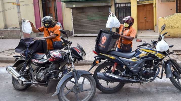 कैसे रिलायंस बीपी मोबिलिटी लिमिटेड खाद्य वितरण के लिए इलेक्ट्रिक वाहनों को तेजी से अपनाने के लिए तैयार है