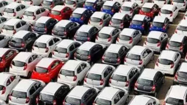 जुलाई में यात्री वाहनों की कुल बिक्री 2.64 लाख इकाई: सियाम |  बिजनेस – टाइम्स ऑफ इंडिया वीडियो