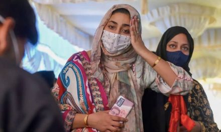 जम्मू और कश्मीर: सरकार ने प्रति दिन एक लाख COVID वैक्सीन खुराक देने का लक्ष्य रखा है