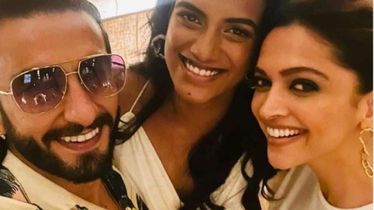 Ranveer Singh spends ‘smashing time’ with wifey Deepika Padukone and PV Sindhu