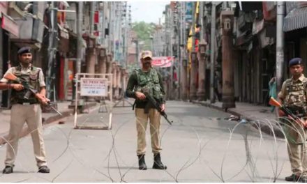 जम्मू-कश्मीर में पुलिस पार्टी पर हमला करने के आरोप में नौ में से दो सरकारी स्कूल के शिक्षक गिरफ्तार