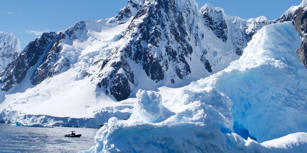 अंटार्कटिका की सबसे पुरानी बर्फ की खोज की खोज: 800,000 साल से अधिक पुरानी जलवायु प्रणाली का अध्ययन शुरू