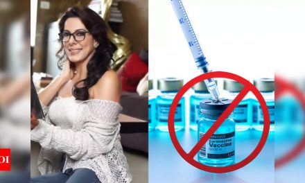 पूजा बेदी ने सीओवीआईडी ​​​​पॉजिटिव का परीक्षण किया: वैक्सीन नहीं लेने और ‘प्राकृतिक प्रतिरक्षा’ में विश्वास करने पर उनके रुख की आलोचना क्यों की जा रही है – टाइम्स ऑफ इंडिया