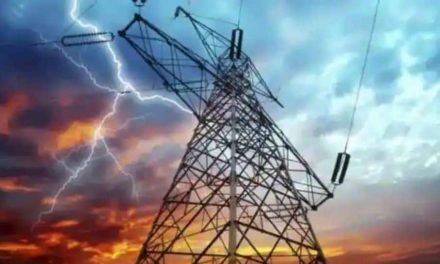 तीव्र कोयला संकट: ‘भारत में 135 बिजली संयंत्रों में से 115 बिजली की कमी का सामना कर रहे हैं’