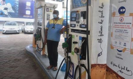 उपभोक्ताओं को राहत?  पेट्रोल, डीजल पर उत्पाद शुल्क में कटौती कर सकती है सरकार