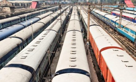 आईआरसीटीसी रेवेन्यू शेयरिंग: रेल मंत्रालय ने वापस लिया सुविधा शुल्क बंटवारा फैसला