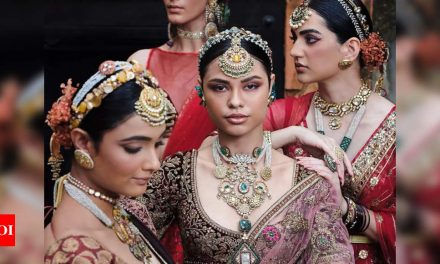 नवरत्न आभूषण पहनने के ज्योतिषीय लाभ – टाइम्स ऑफ इंडिया
