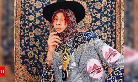 रैपर घाली अमदौनी द्वारा यूनिसेक्स हिजाब फैशन की दुनिया में सबसे हॉट चीज है – टाइम्स ऑफ इंडिया