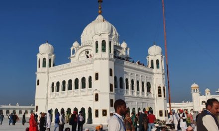 पाकिस्तान ने भारतीय तीर्थयात्रियों के लिए करतारपुर कॉरिडोर को फिर से खोलने का प्रस्ताव दोहराया