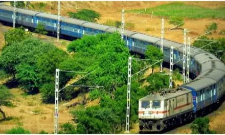 यात्रियों के लिए अच्छी खबर!  भारतीय रेलवे प्री-कोविड ट्रेन सेवाओं को बहाल करेगा