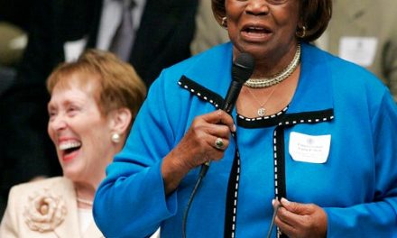 फ्लोरिडा के पूर्व अमेरिकी प्रतिनिधि कैरी मीक का 95 वर्ष की आयु में निधन