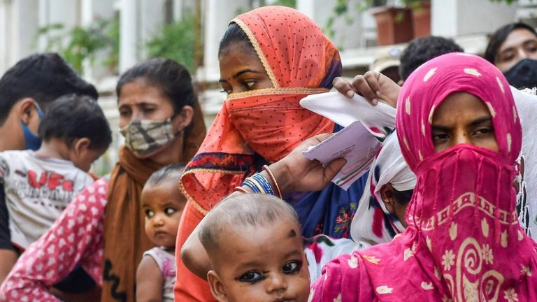 प्रमुख ‘लक्ष्मी भंडार’ योजना के शुभारंभ के बाद वित्तीय स्थिति में बंगाल सरकार