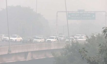 दिल्ली में न्यूनतम तापमान 12.6 डिग्री सेल्सियस रिकॉर्ड किया गया