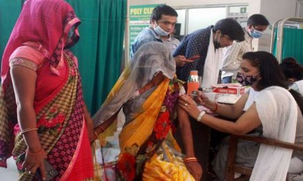 स्वास्थ्य मंत्रालय का कहना है कि भारत में अब तक 118 करोड़ से अधिक कोविड वैक्सीन की खुराक दी गई है