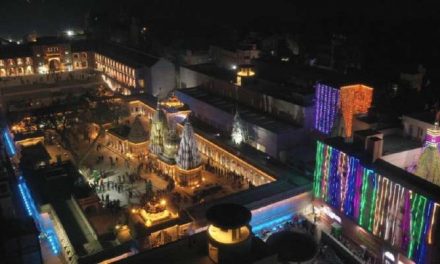 पीएम मोदी द्वारा काशी विश्वनाथ कॉरिडोर के भव्य उद्घाटन से पहले वाराणसी को सजाया गया |  विवरण जांचें