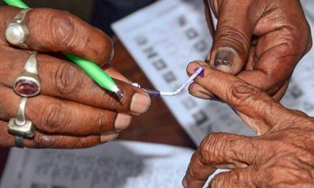 पश्चिम बंगाल नगर निकाय चुनाव: 108 निगमों में मतदान जारी, 8,160 उम्मीदवार मैदान में