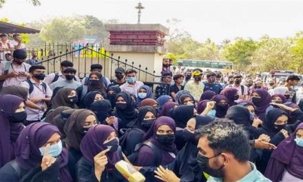 हिजाब विवाद: कर्नाटक के तुमकुर, 9 अन्य जिलों में धारा 144 लागू
