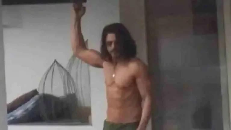 ‘पठान’ के क्रू मेंबर के लिए शाहरुख खान ने लिखा गर्मजोशी भरा खत