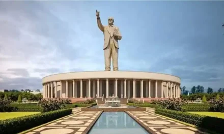बीआर अंबेडकर की 125 फीट ऊंची प्रतिमा का हैदराबाद में होगा अनावरण साल के अंत तक