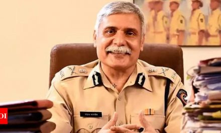 मुंबई पुलिस आयुक्त ने त्योहारों को शांतिपूर्ण तरीके से मनाने के लिए नागरिकों को धन्यवाद दिया |  मुंबई समाचार – टाइम्स ऑफ इंडिया