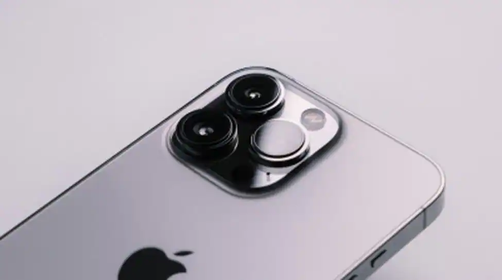 iPhone 14 Pro में हो सकता है ‘ऑलवेज ऑन डिस्प्ले’ फीचर