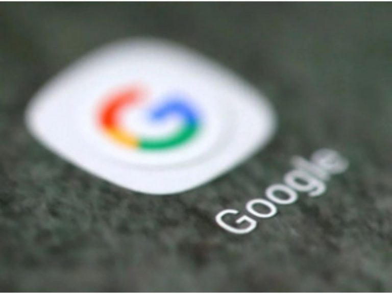 टेलीफोन के बंद होने के कारण Android Auto ऐप,