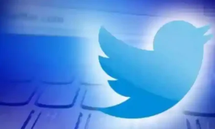 एक ट्वीट में कई मीडिया प्रकार जोड़ने के लिए ट्विटर परीक्षण सुविधा