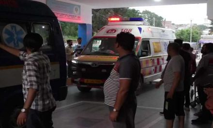 जम्मू-कश्मीर: उधमपुर में बस के खाई में गिरने से दो की मौत, 38 घायल