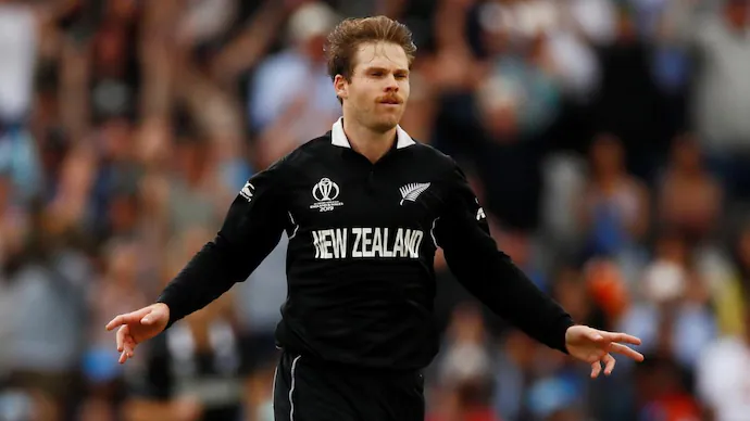 न्यूजीलैंड के तेज गेंदबाज लॉकी फर्ग्यूसन पेट में चोट के कारण पूरी त्रिकोणीय श्रृंखला से बाहर हो सकते हैं।  साभार: रॉयटर्स