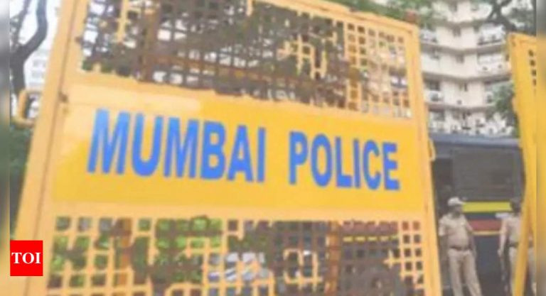 मुंबई में टेंपो से कुचले बच्चे की मौत;  चालक पकड़ा |  मुंबई समाचार – टाइम्स ऑफ इंडिया