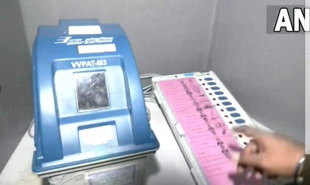गुजरात चुनाव: चरण 1 में मतदान करने के लिए भारत के मिनी अफ्रीकी गांव के लिए जंबूर में विशेष जनजातीय बूथ