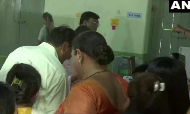 गुजरात विधानसभा चुनाव चरण 1: आज मतदान 7 प्रमुख निर्वाचन क्षेत्रों पर एक नजर