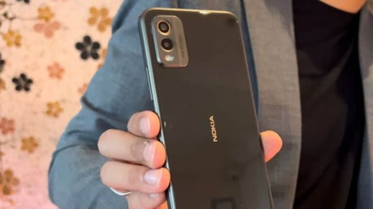 Nokia C32 भारत में 50MP मुख्य कैमरे के साथ लॉन्च: मूल्य, ऑफ़र और विनिर्देश