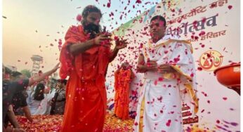 पतंजलि के मालिक बाबा रामदेव के करीबी दोस्त ‘अरबपति बाबा’, बिना सैलरी के 15 घंटे काम करते हैं, नेट वर्थ 29680 करोड़