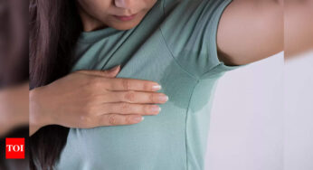अंडरआर्म में पसीना रोकने के 10 टिप्स – टाइम्स ऑफ इंडिया