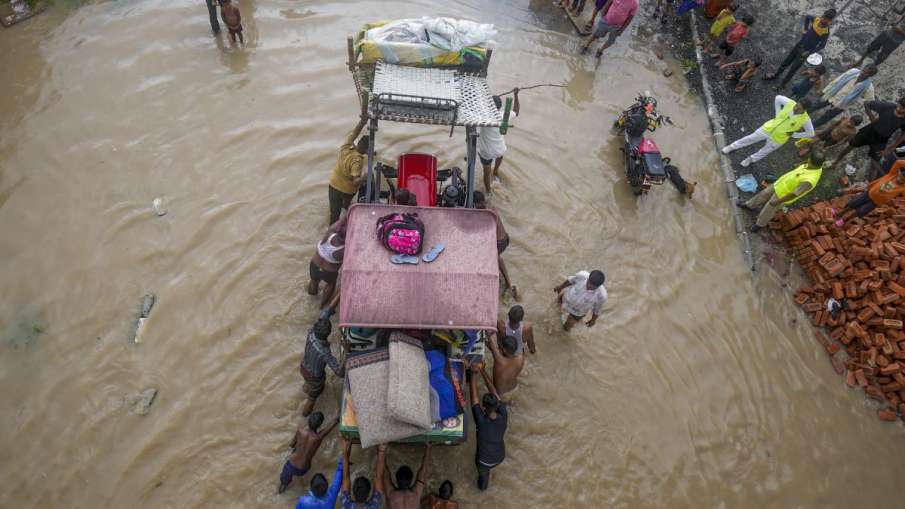 यमुना जल स्तर, दिल्ली बाढ़ समाचार, अरविंद केजरीवाल